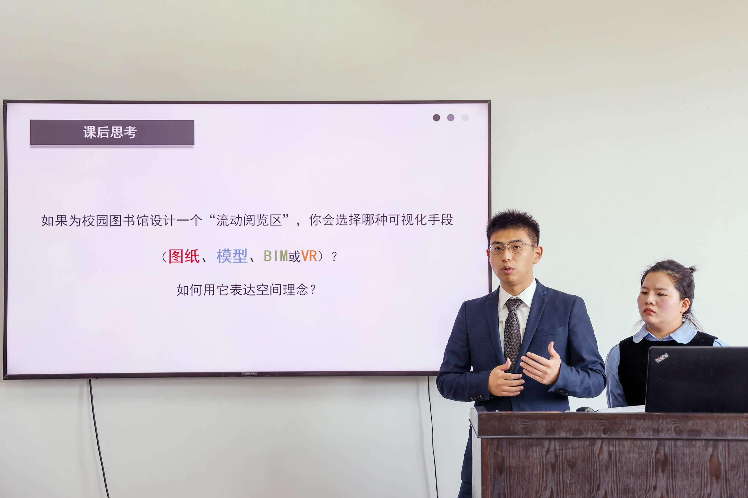 77f87aa1f6fc33dd.jpg 77f87aa1f6fc33dd.jpg