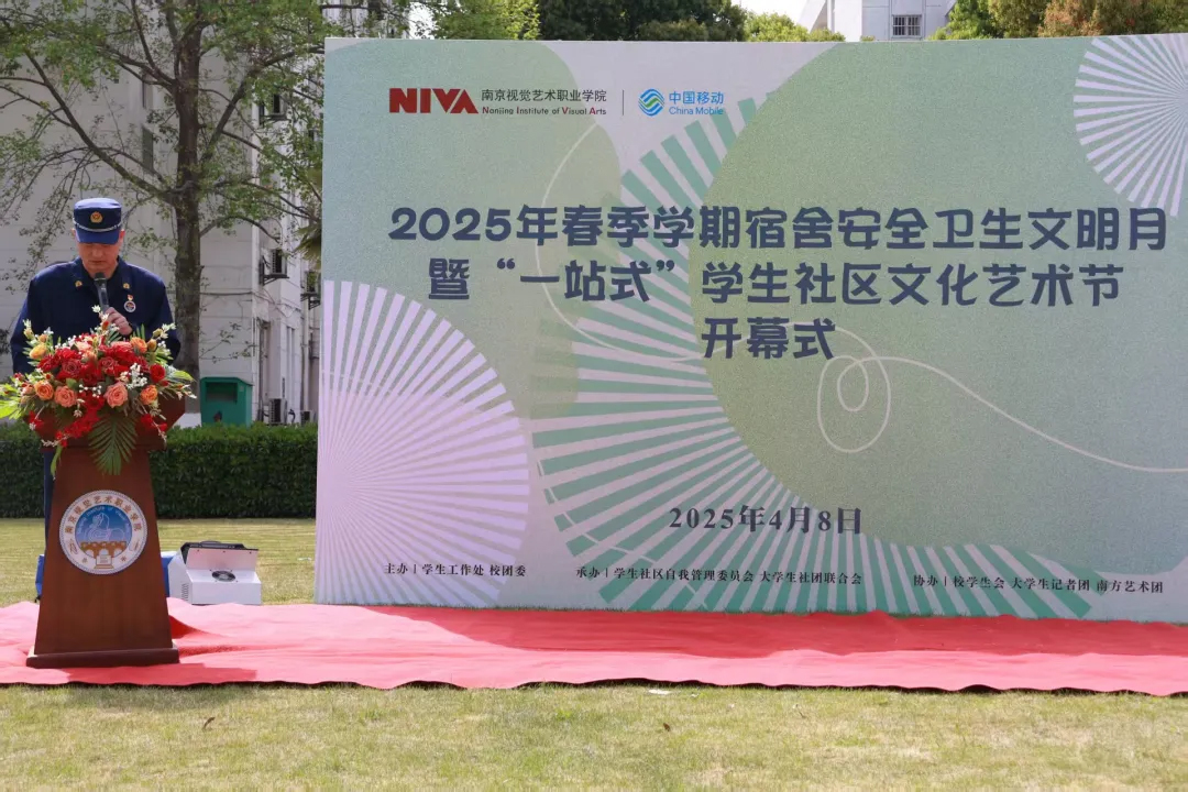 7a130e0f74b7f592.jpg 7a130e0f74b7f592.jpg