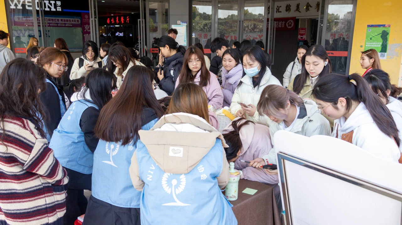 f00be70e76b14f53.jpg f00be70e76b14f53.jpg