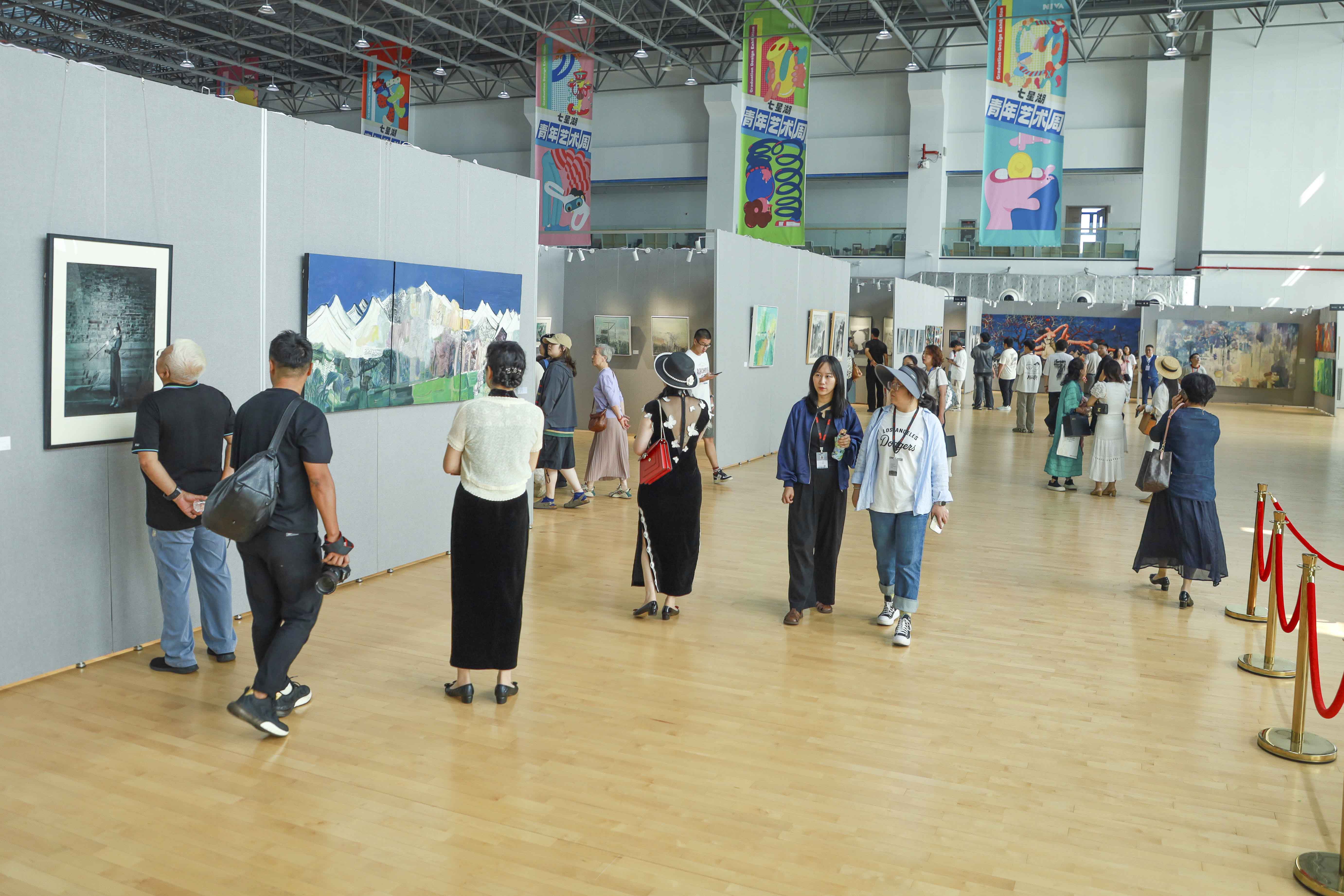 ca11682d2588e13e.jpg ca11682d2588e13e.jpg