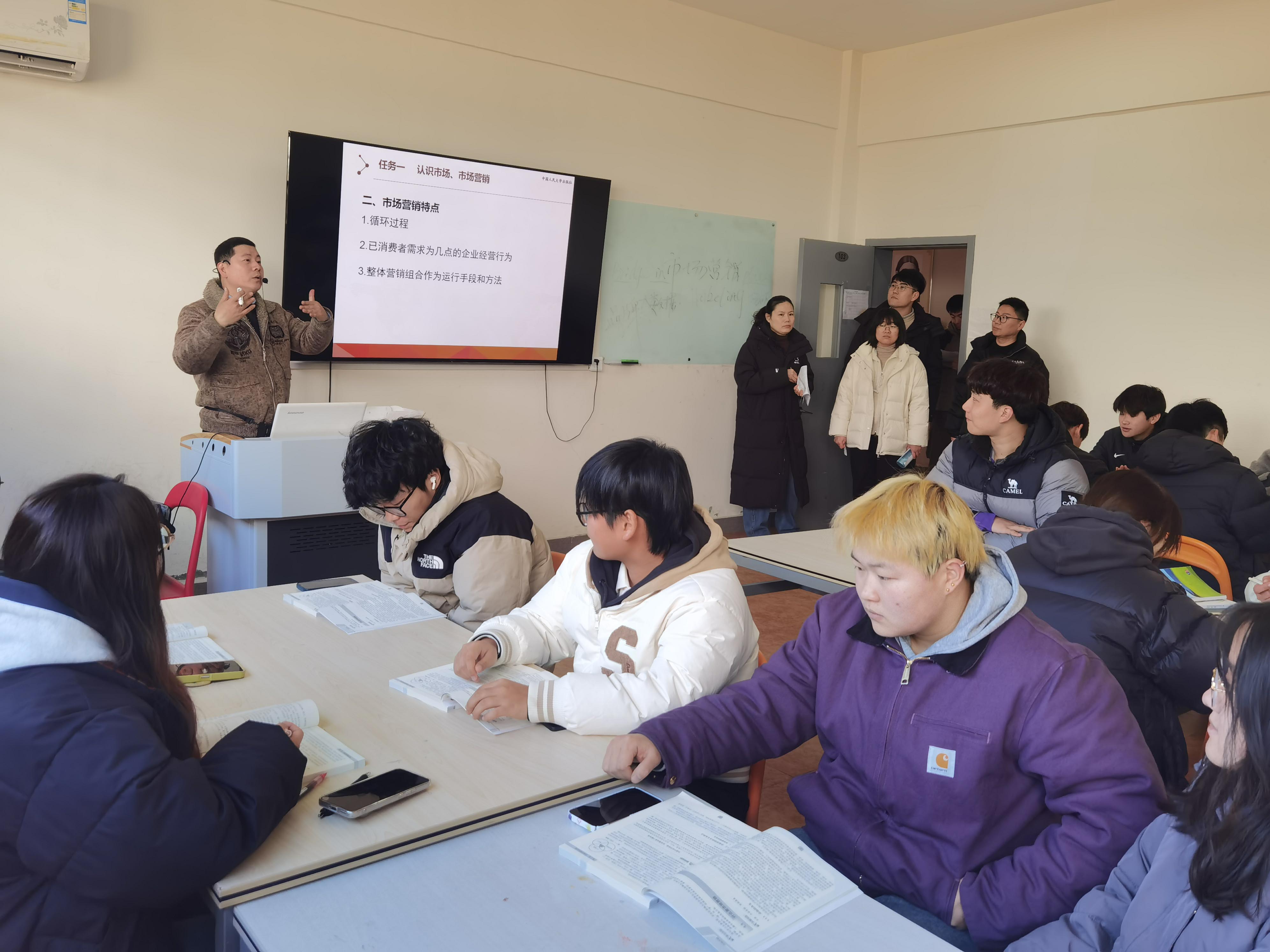 1e66ae89862a6a4d.jpg 1e66ae89862a6a4d.jpg